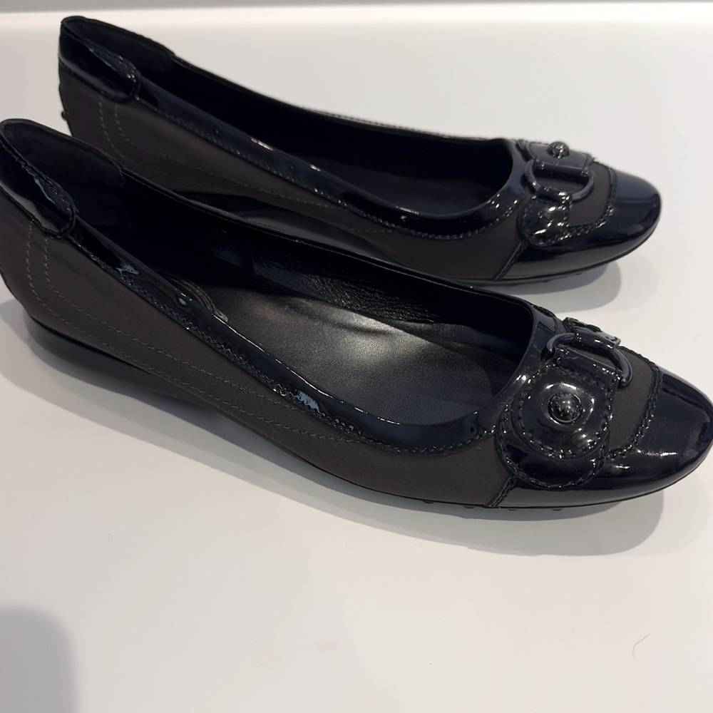 Tod's Women's Black Patent Holiday Skimmer Flat 10